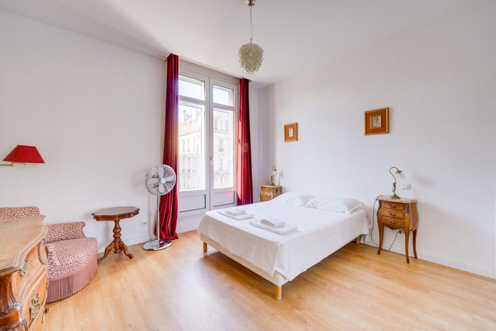 Lovely Apartment With Exceptional Terrace Bordeaux Eksteriør billede